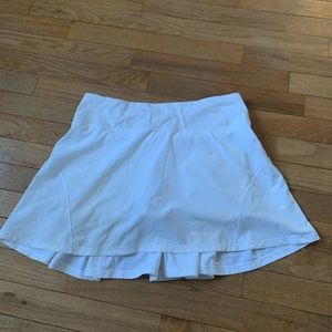 White Lululemon tennis skirt